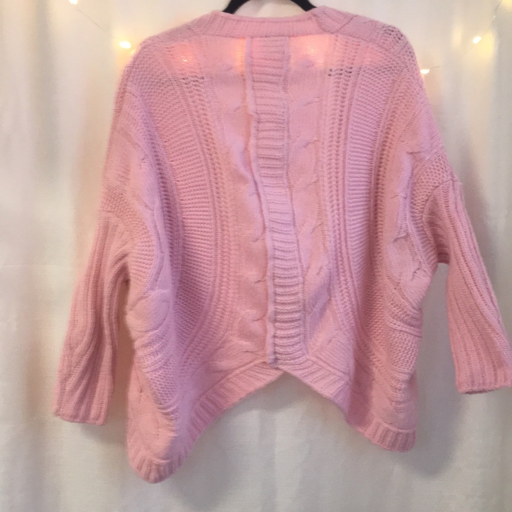 Pink sweater - Picture 2 of 2